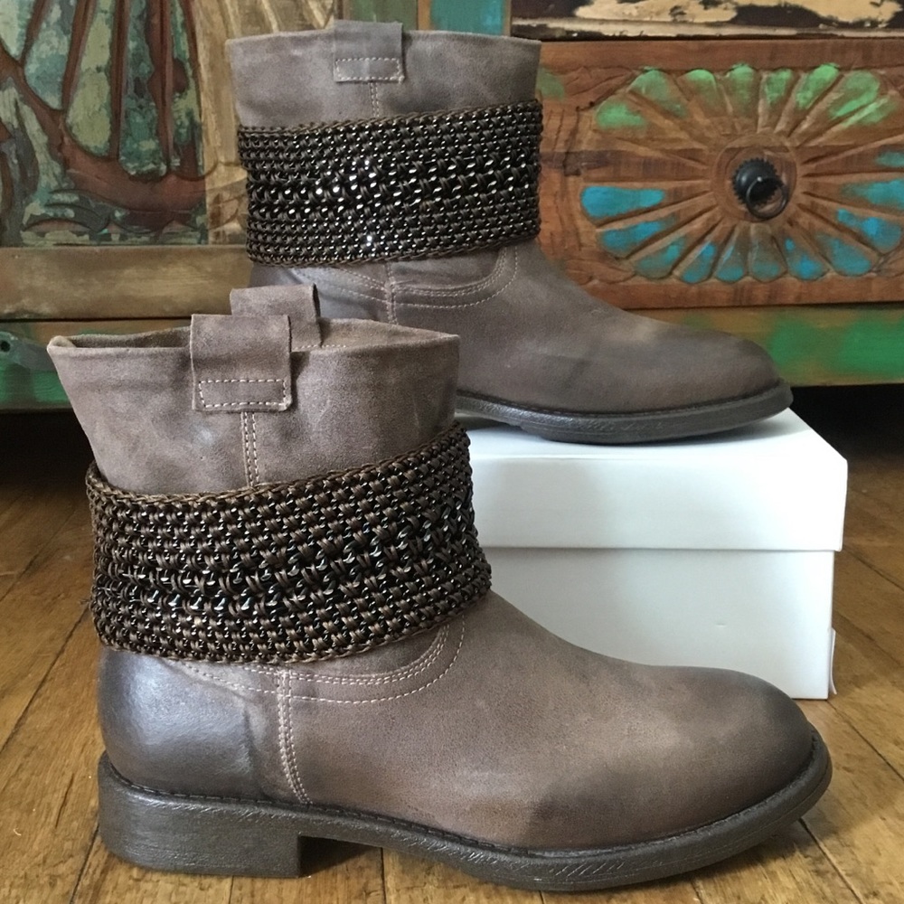 NWT Sundance Orion's Belt Leather Boots 7.5